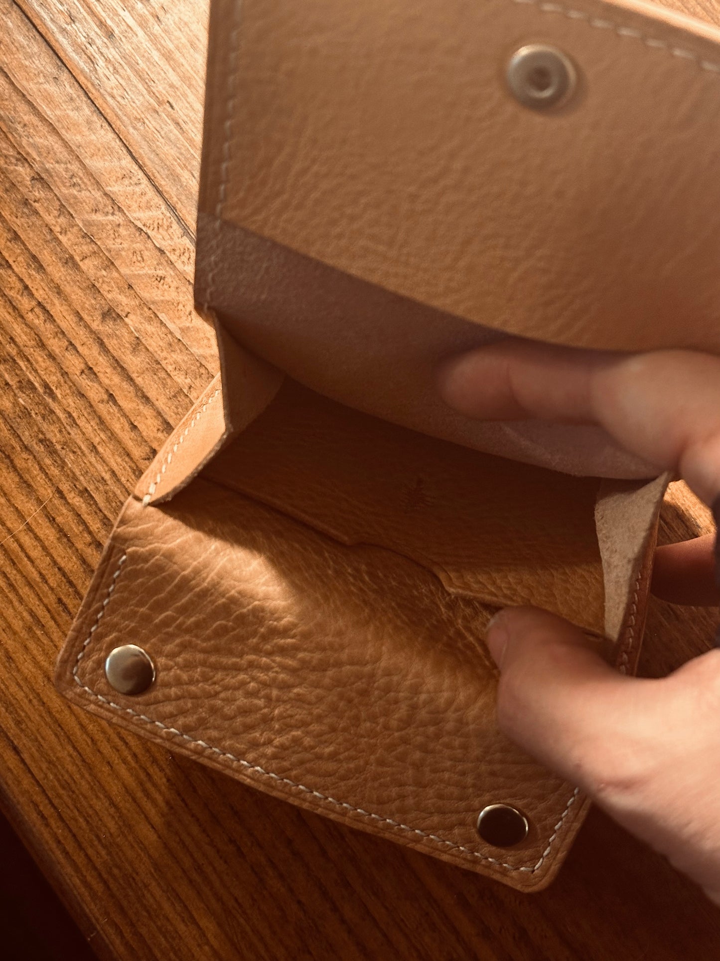 Pia compact wallet